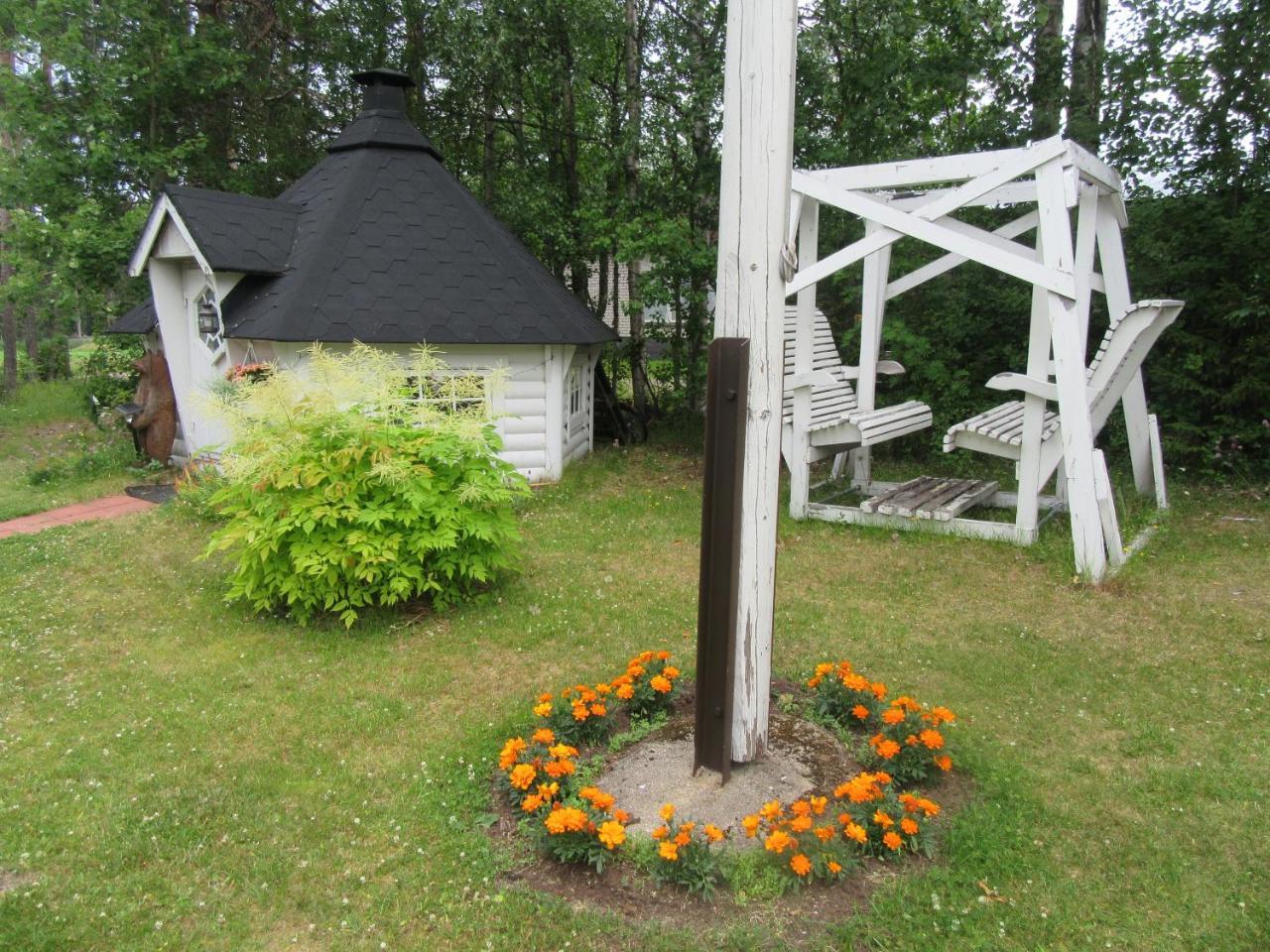 Ruska Bed & Breakfast Taivalkoski Bagian luar foto